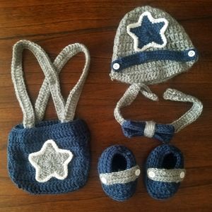 NFL Dallas Cowboys Baby Outfit Booties Bow Tie Diaper Cover Helmet Hat Infant